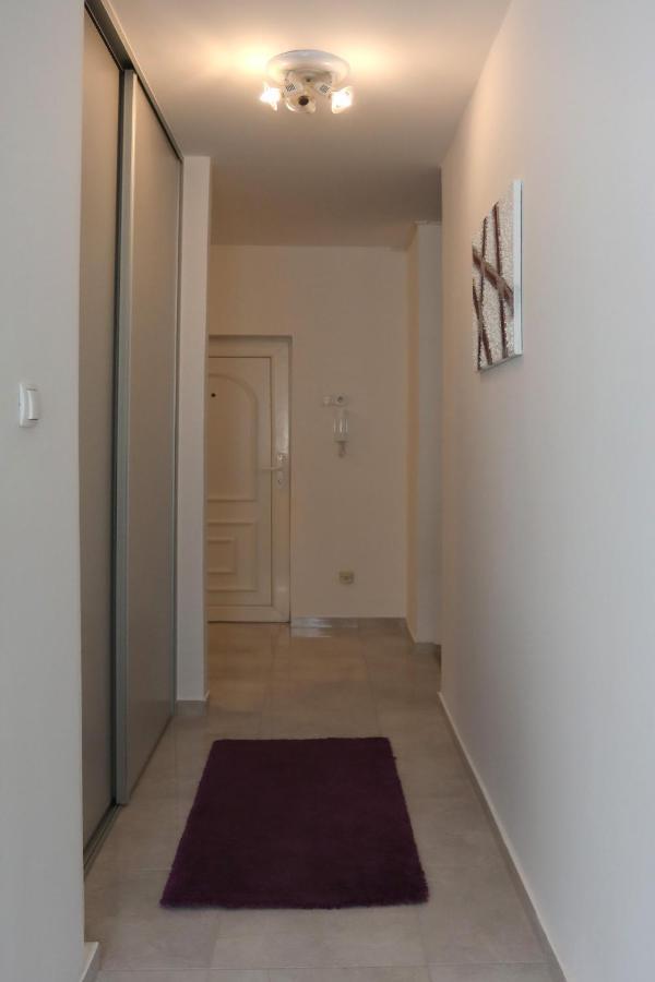 Studio Apartman Ana Osijek Exteriör bild